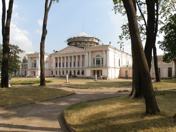 090-Дворец-вид со стороны парка